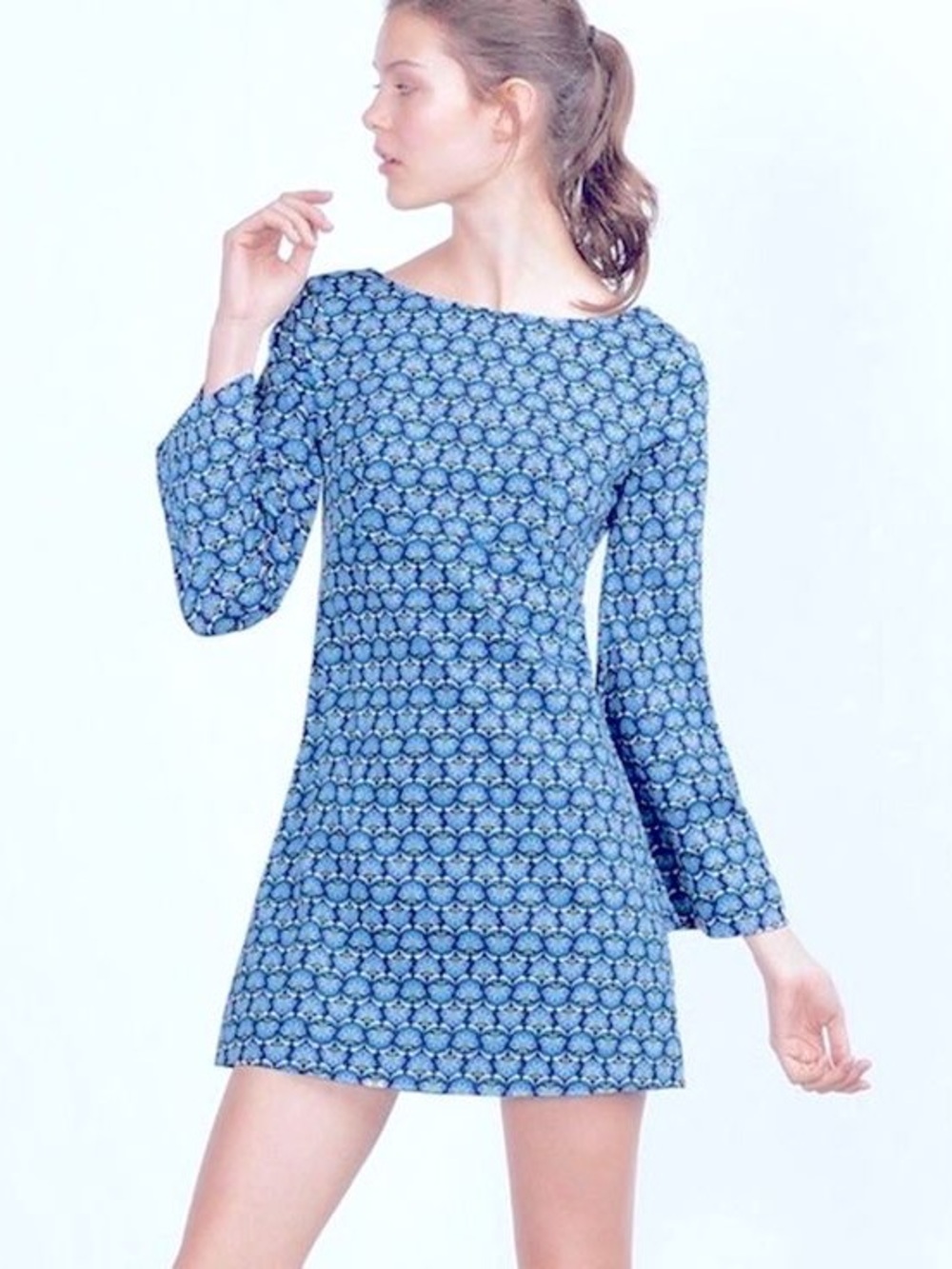 Zara 70s Trafaluc Blue Floral Shift Mini Dress Boat Neck Bell Sleeve Size M